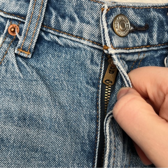 Abercrombie & Fitch distressed high rise 4” short size 25 beach summer - Picture 9 of 13